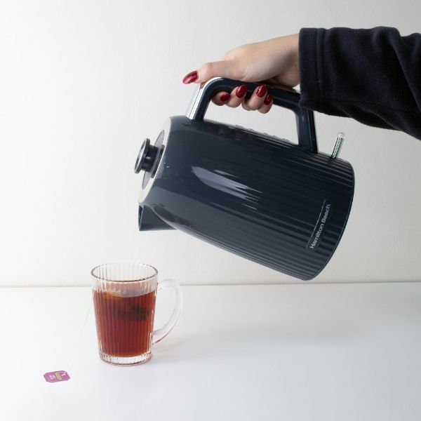 Hamilton Beach Miami Kettle and 2 Slot Toaster Bundle Charcoal