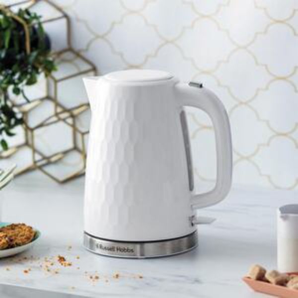 Russell Hobbs Honeycomb Breakfast Bundle White - Kettle and 4 Slice